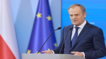 Polonya Başbakanı Tusk'tan Kritik Uyarı: Yakıt Doldururken Bunu Sakın Unutmayın